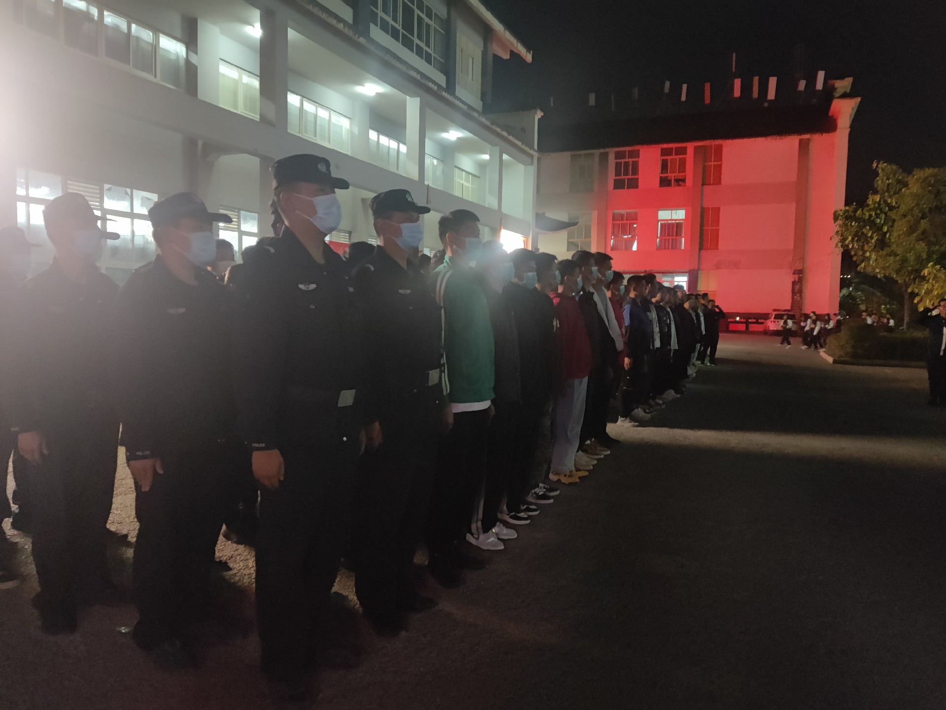 宁可千日不松无事，不可一日不防酿祸——校园安全突击大检查