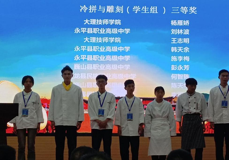 1727690129197371.png 图片7.png
